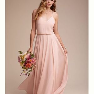 Blush pink formal dresa